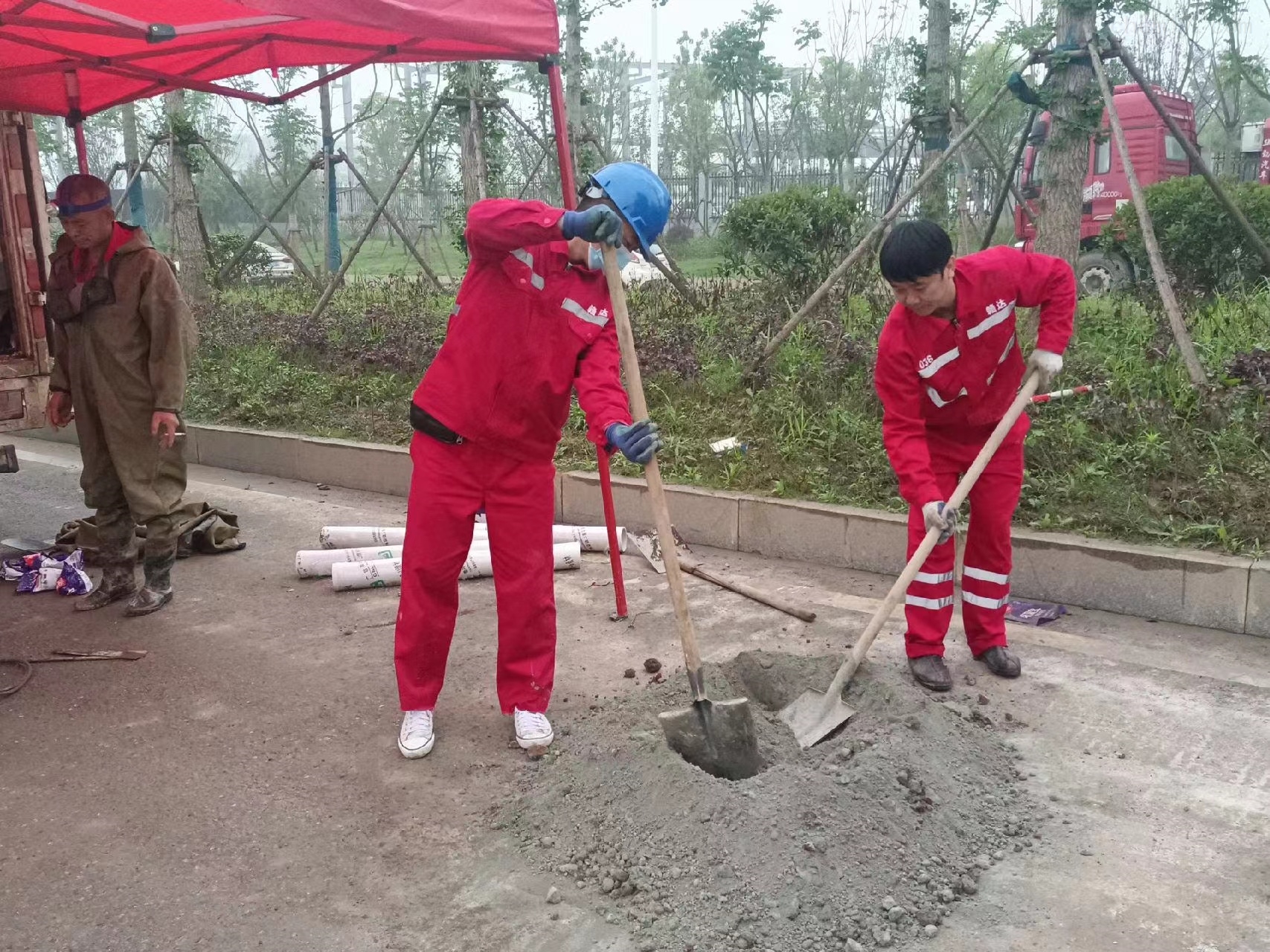 栖霞管道疏通哪家好】及时进行市政管道清淤